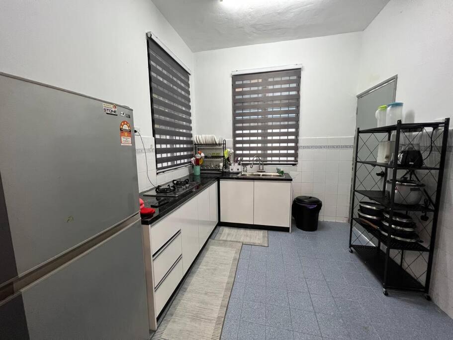 Rumah Melati By Impian Homestay Klia-Salak Tinggi-Nilai Σεπάνγκ Εξωτερικό φωτογραφία